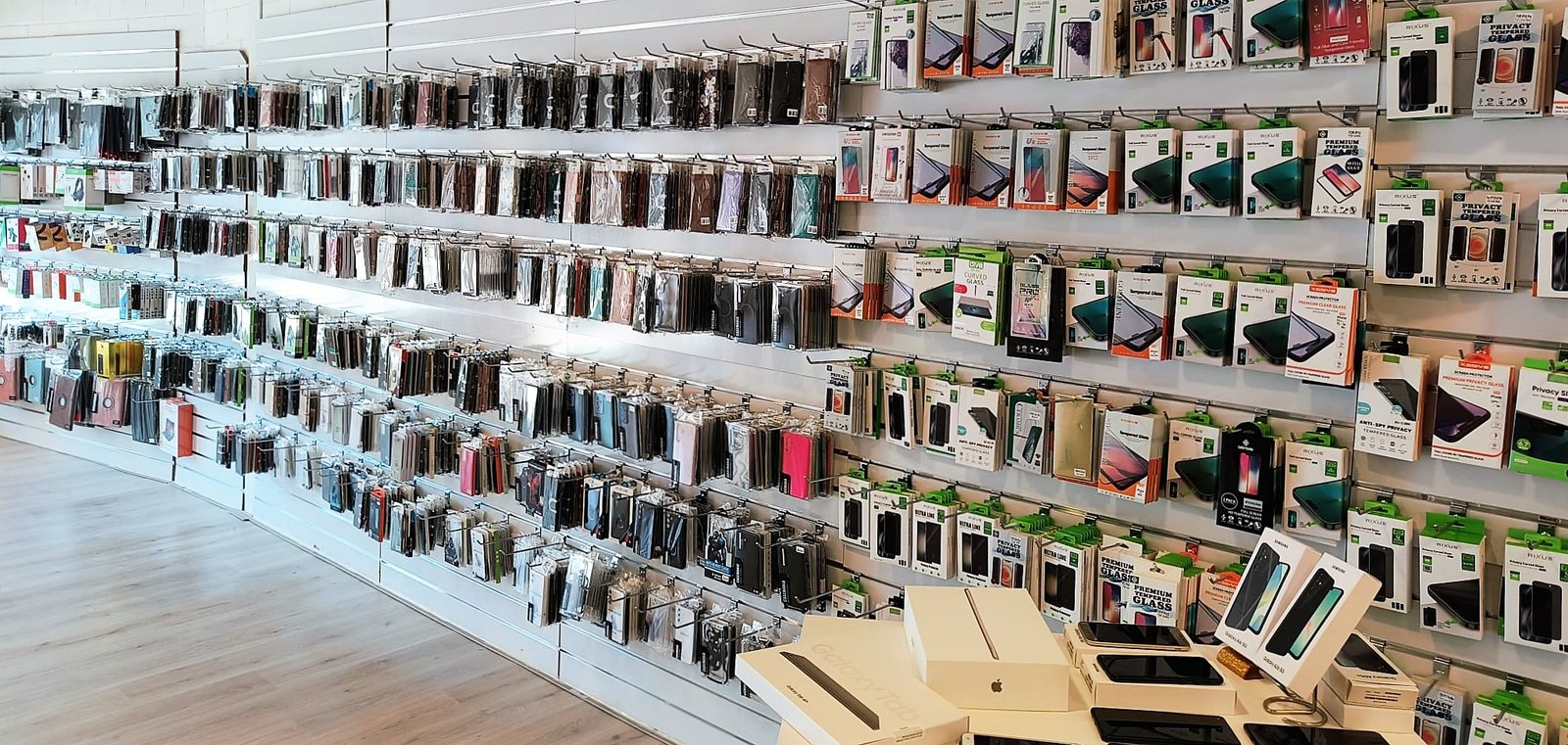 MED Dinxperlo - Smartphone Reparatie & Verkoop Service